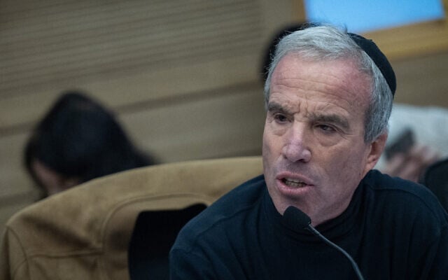 MK Elazar Stern speaks during a Foreign Affairs and Defense Committee meeting at the Knesset in Jerusalem, December 14, 2025. (Yonatan Sindel/Flash90)