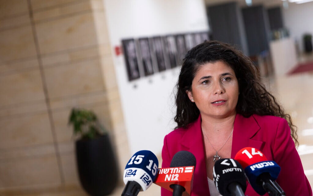 ‘Provocation’: Sa’ar clashes with fellow New Hope MK in probe of comptroller vote