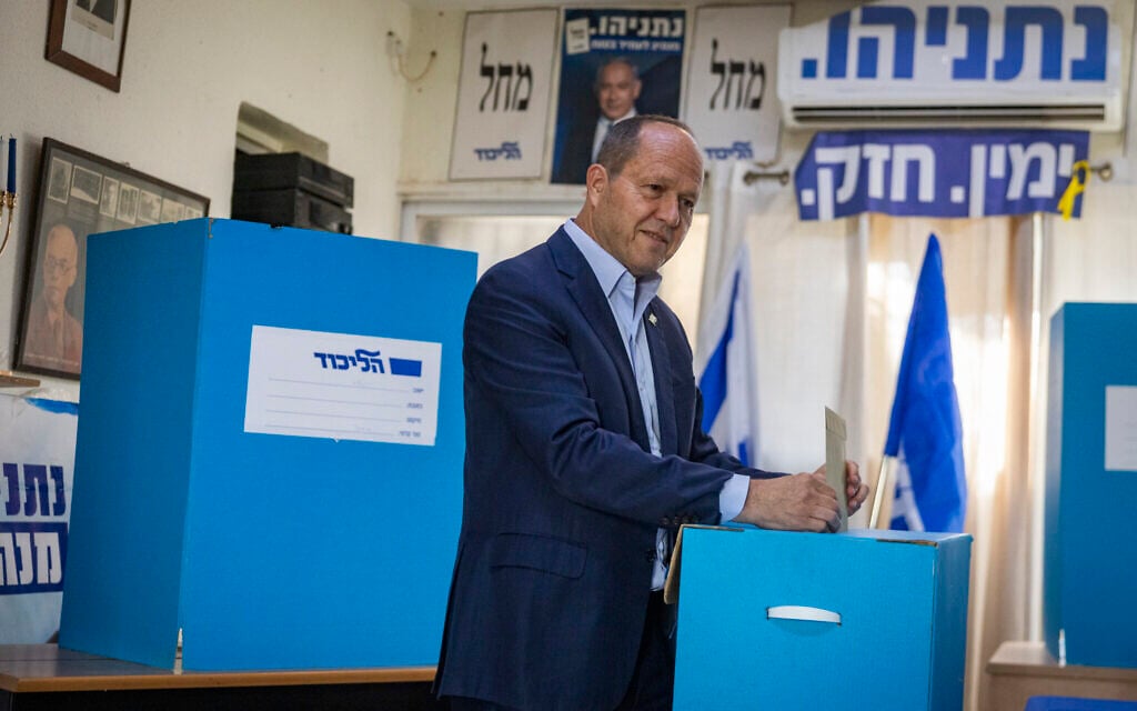 Report: Barkat co-led Likud effort to oust and replace Netanyahu after Oct. 7