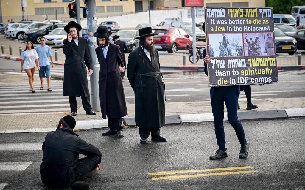 Ultra-Orthodox Jews protest against IDF conscription outside the Tel HaShomer army base in Ramat Gan, August 31, 2026. (Avshalom Sassoni/Flash90) Ultra-Orthodox Jews protest against IDF conscription outside the Tel HaShomer army base in Ramat Gan, August 31, 2026. (Avshalom Sassoni/Flash90)