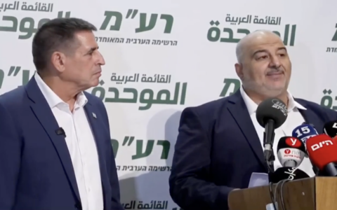 Yoav Segalovitz, left, and Mansour Abbas announce on August 31, 2026, that Segalovitz will run with Abbas's Ra'am party in the upcoming election. (Screenshot Channel 14)