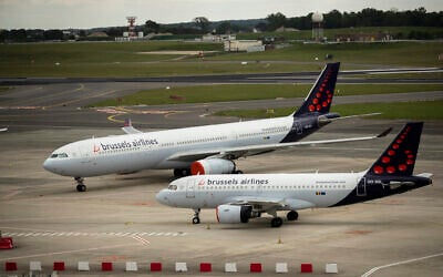 Planes from Brussels Airlines on the tarmac at Brussels Airport in Brussels May 12, 2020. (Francisco Seco/AP) Planes from Brussels Airlines on the tarmac at Brussels Airport in Brussels May 12, 2020. (Francisco Seco/AP)