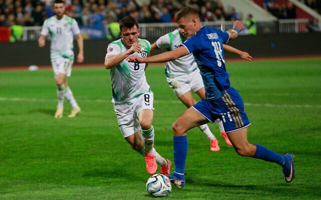 Kosovo’s Baton Zabergja, right, challenges for the ball with Ireland’s Jason Knight during the UEFA Nations League soccer match between Kosovo and Ireland in Pristina, Kosovo, September 24, 2026. (AP Photo/Visar Kryeziu)