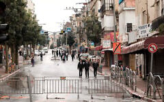 Illustrative: View of the entrance to the city of Bnei Brak on Shabat, January 27, 2018. (Tomer Neuberg/Flash90)