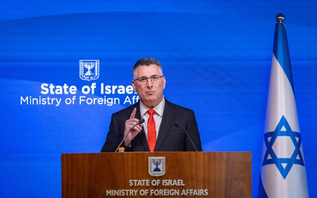 Foreign Minister Gideon Sa'ar hold a press conference at the Foreign Ministry in Jerusalem, September 8, 2026. (Chaim Goldberg/Flash90)