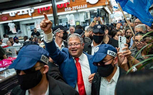 National Security Minister Itamar Ben Gvir tours the Hatikva Market, in Tel Aviv ahead of the upcoming general elections, September 18, 2026. (Flash90)