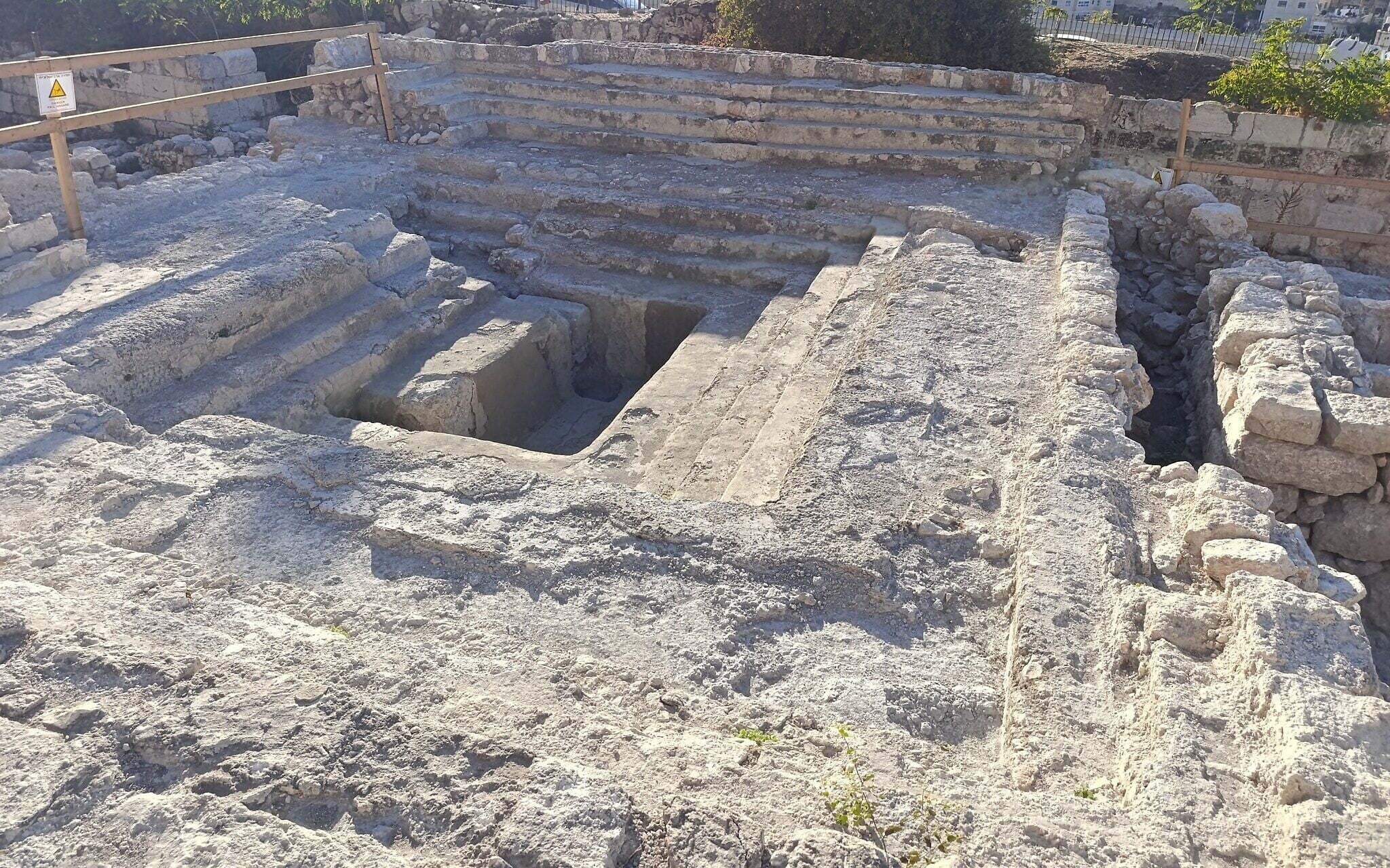 A rectangular pool discovered at the ancient mikveh complex south of the Temple Mount in Jerusalem, September 16, 2026 (Zev Stub/Times of Israel) A rectangular pool discovered at the ancient mikveh complex south of the Temple Mount in Jerusalem, September 16, 2026 (Zev Stub/Times of Israel)
