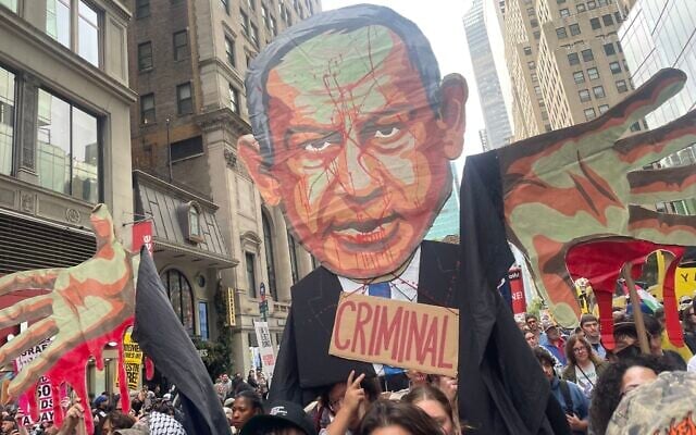 Protesters against Prime Minister Benjamin Netanyahu in New York City, September 24, 2026. (Luke Tress/Times of Israel)
