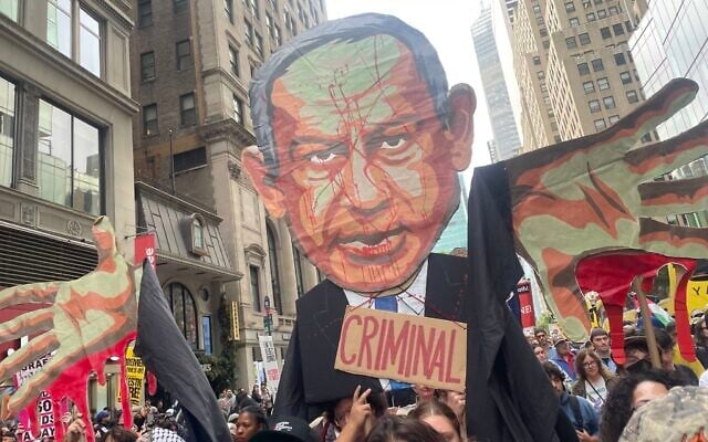 Protesters against Prime Minister Benjamin Netanyahu in New York City, September 24, 2026. (Luke Tress/Times of Israel)