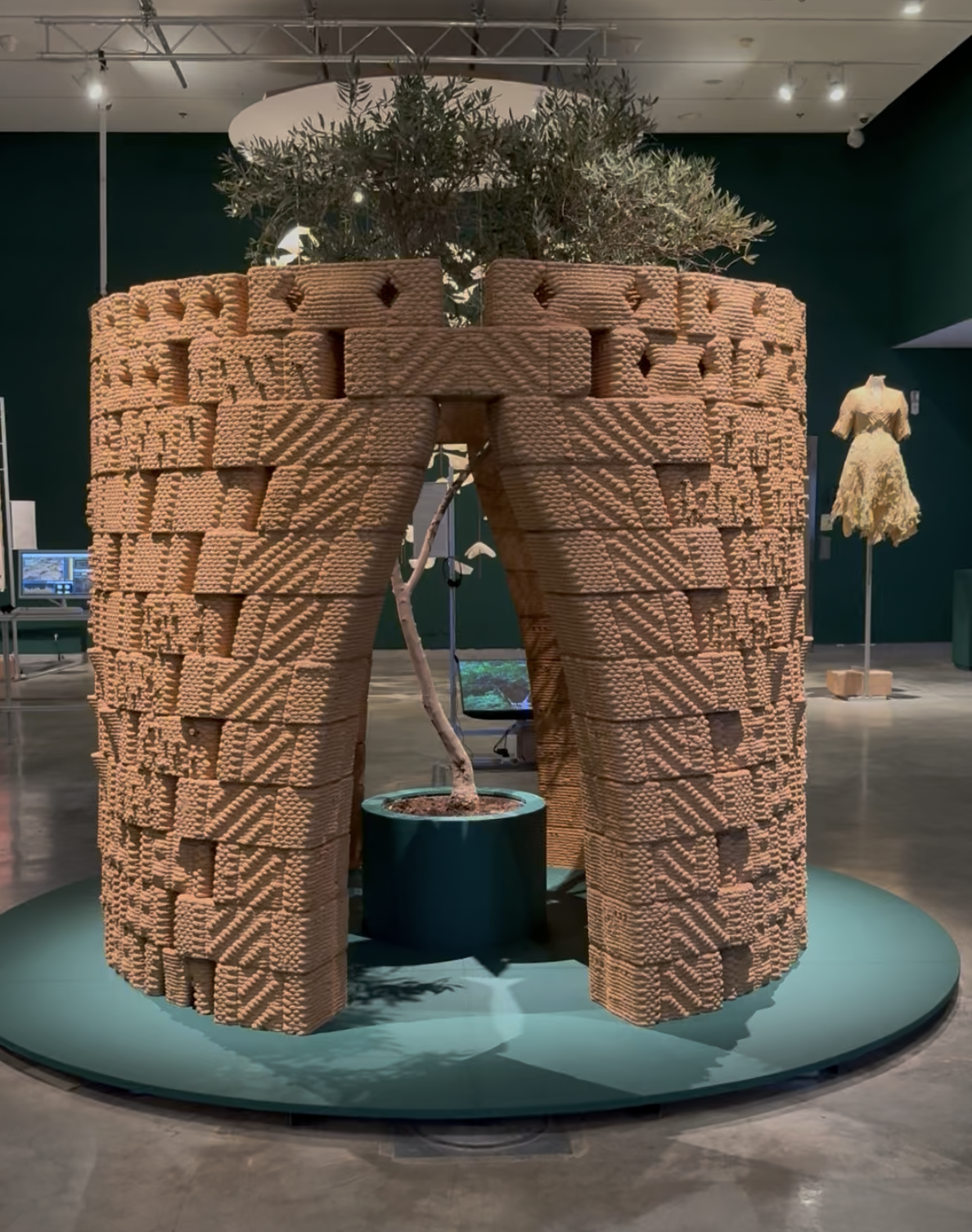 Holon Design Museum Exhibit Explores Sustainable Design and Consumer Waste