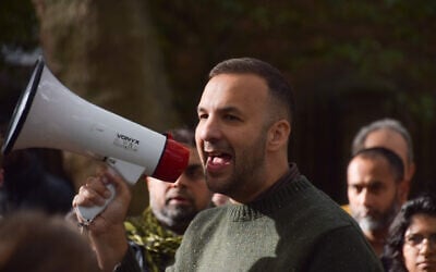 Green Party leader Zack Polanski gives a speech in St Pancras Gardens as he continues his campaign ahead of the Holborn and St Pancras by-election, in London, October 3, 2026. (Vuk Valcic/ZUMA Press Wire via Reuters)