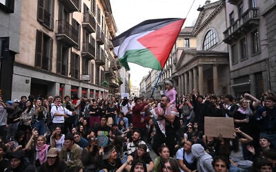 Protesters, including peo-Palestinians, clash with police during a demonstration against the rising cost of living and in support of better living conditions, on October 17, 2026 in Milan, Italy. (Stringer/Anadolu via Reuters) Protesters, including peo-Palestinians, clash with police during a demonstration against the rising cost of living and in support of better living conditions, on October 17, 2026 in Milan, Italy. (Stringer/Anadolu via Reuters)
