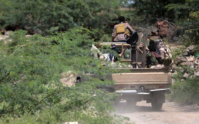 Saudi-backed Yemen government soldiers ride in a pick-up truck near the Jabal Han front, west of the city of Taiz, on October 3, 2026 (AHMAD AL-BASHA/AFP) Saudi-backed Yemen government soldiers ride in a pick-up truck near the Jabal Han front, west of the city of Taiz, on October 3, 2026 (AHMAD AL-BASHA/AFP)