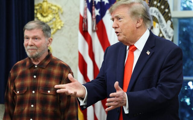 US President Donald Trump (R) speaks during an event with Stephen Hubbard, following his release from a Russian penal colony, in the Oval Office of the White House on October 30, 2026 in Washington, DC. (Tierney L. Cross/Getty Images/AFP) US President Donald Trump (R) speaks during an event with Stephen Hubbard, following his release from a Russian penal colony, in the Oval Office of the White House on October 30, 2026 in Washington, DC. (Tierney L. Cross/Getty Images/AFP)