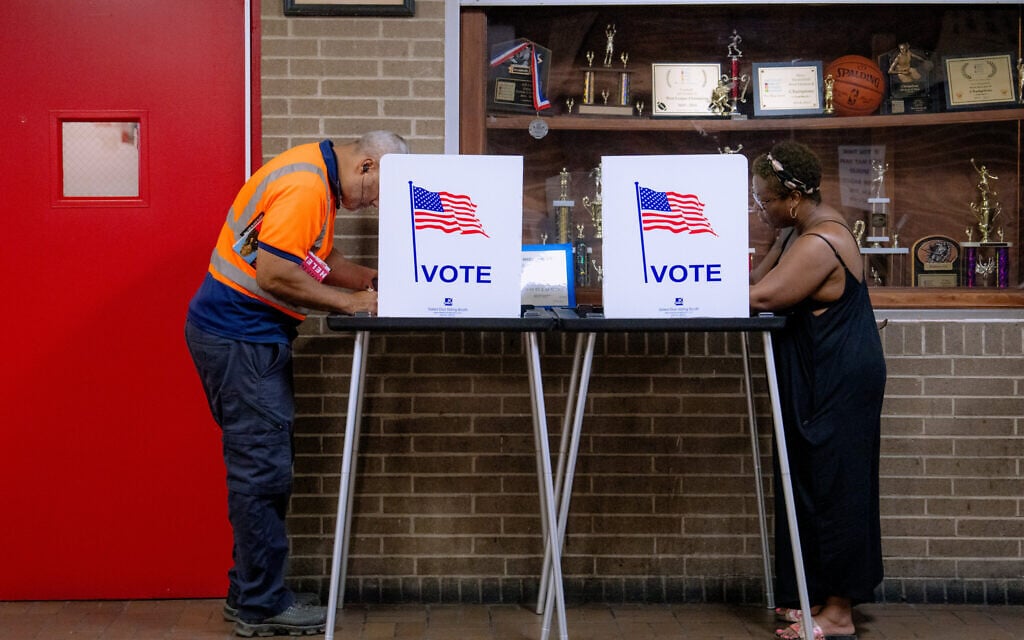 People vote in the primary election at Northwestern High School in Detroit, August 4, 2026. (Nic Antaya/AP) People vote in the primary election at Northwestern High School in Detroit, August 4, 2026. (Nic Antaya/AP)