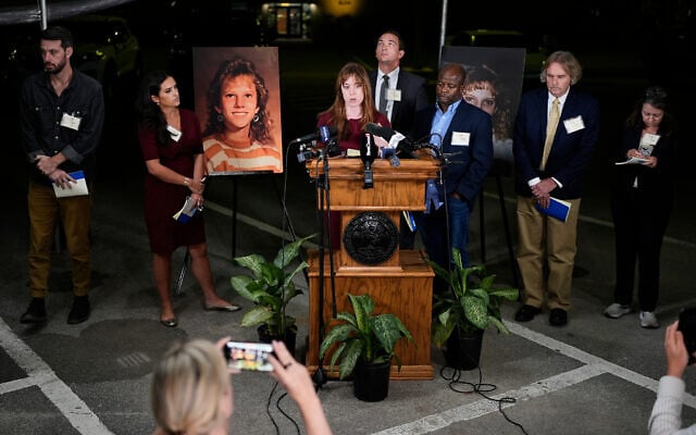Media witnesses recount the moments before the execution of Christa Pike was halted September 30, 2026, in Nashville, Tenn. (AP Photo/George Walker IV) Media witnesses recount the moments before the execution of Christa Pike was halted September 30, 2026, in Nashville, Tenn. (AP Photo/George Walker IV)