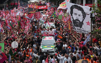 Brazilian President Luiz Inacio Lula da Silva, who is running for reelection, center, accompanied by Senate candidates Benedita da Silva, right, and Pedro Paulo, attends a campaign rally in Rio de Janeiro, Brazil, October 2, 2026. (AP Photo/Silvia Izquierdo) Brazilian President Luiz Inacio Lula da Silva, who is running for reelection, center, accompanied by Senate candidates Benedita da Silva, right, and Pedro Paulo, attends a campaign rally in Rio de Janeiro, Brazil, October 2, 2026. (AP Photo/Silvia Izquierdo)