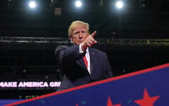 US President Donald Trump attends a campaign rally at the Covelli Centre, in Youngstown, Ohio, October 12, 2026. (AP Photo/Jacquelyn Martin)