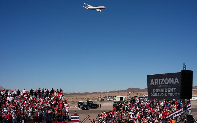 Air Force One with US President Donald Trump aboard flys past before landing for a campaign rally at the Laughlin Bullhead International Airport, October 14, 2026, in Bullhead City, Ariz. (AP Photo/John Locher) Air Force One with US President Donald Trump aboard flys past before landing for a campaign rally at the Laughlin Bullhead International Airport, October 14, 2026, in Bullhead City, Ariz. (AP Photo/John Locher)
