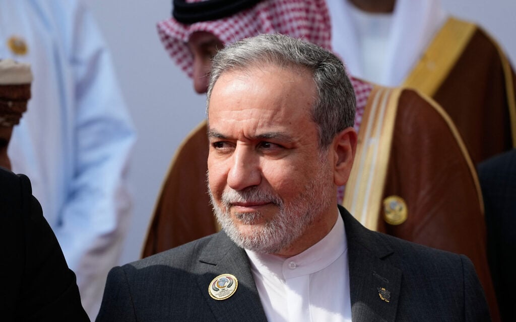Iranian Foreign Minister Abbas Araghchi, arrives the opening session of the 52nd Council of Foreign Ministers of the Organization of Islamic Cooperation (OIC) in Baghdad, Iraq, October 17, 2026. (AP Photo/Hadi Mizban) Iranian Foreign Minister Abbas Araghchi, arrives the opening session of the 52nd Council of Foreign Ministers of the Organization of Islamic Cooperation (OIC) in Baghdad, Iraq, October 17, 2026. (AP Photo/Hadi Mizban)