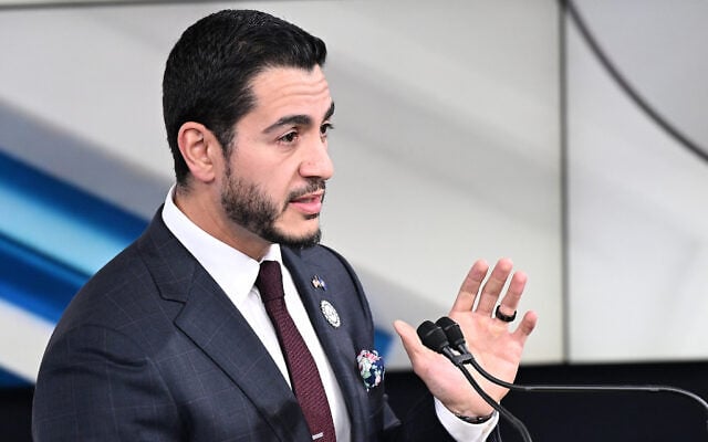US Senate candidate Democrat Abdul El-Sayed speaks during the debate at WXYZ Channel 7 in Southfield, Michigan, on October 21, 2026. (Robin Buckson/Detroit News via AP) US Senate candidate Democrat Abdul El-Sayed speaks during the debate at WXYZ Channel 7 in Southfield, Michigan, on October 21, 2026. (Robin Buckson/Detroit News via AP)