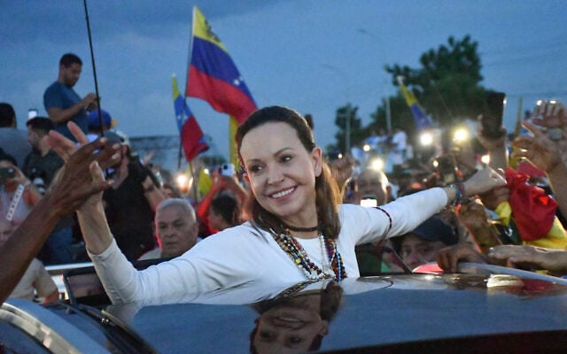 Venezuelan opposition leader and Nobel Peace Prize laureate Maria Corina Machado greets supporters in Valencia, Venezuela, following her return to the country after months abroad in exile, October 25, 2026. (AP Photo/Jacinto Oliveros) Venezuelan opposition leader and Nobel Peace Prize laureate Maria Corina Machado greets supporters in Valencia, Venezuela, following her return to the country after months abroad in exile, October 25, 2026. (AP Photo/Jacinto Oliveros)
