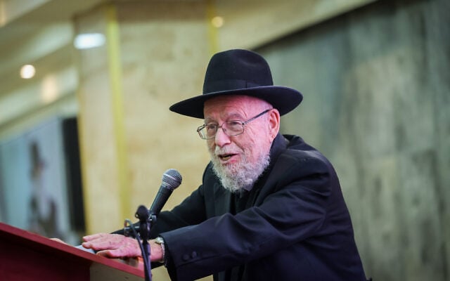 Rabbi Dov Lior attends a ceremony honoring late Jewish extremist leader Rabbi Meir Kahane in Jerusalem on November 19, 2024. (Chaim Goldberg/Flash90) Rabbi Dov Lior attends a ceremony honoring late Jewish extremist leader Rabbi Meir Kahane in Jerusalem on November 19, 2024. (Chaim Goldberg/Flash90)