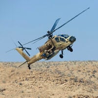 An Israeli Air Force Apache helicopter, August 18, 2025. (Moshe Shai/FLASH90)