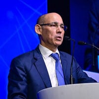 Governor of the Bank of Israel Amir Yaron attends a conference of the Government Companies Authority in Rishon LeZion, central Israel, January 25, 2026. (Avshalom Sassoni/Flash90)