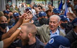 Prime Minister and Likud party chairman Benjamin Netanyahu, surrounded by supporters, during an election campaign tour in the southern Israeli city of Ashdod, September 29, 2026. (Liron Moldovan/Flash90)