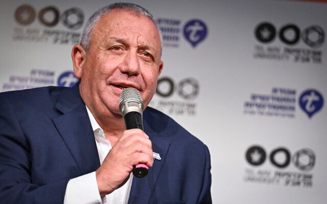 Yashar party chairman Gadi Eisenkot speaks during an election conference at Tel Aviv University, October 18, 2026. (Avshalom Sassoni/Flash90)