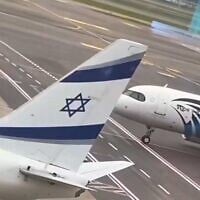 Screenshot from a video posted by an Egyptian pilot on Instagram on October 7, 2026 showing an EgyptAir plane pulling up next to an El Al jet. (X, used in accordance with clause 27a of the copyright law)