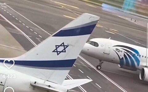 Screenshot from a video posted by an Egyptian pilot on Instagram on October 7, 2026 showing an EgyptAir plane pulling up next to an El Al jet. (X, used in accordance with clause 27a of the copyright law)