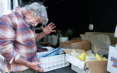 Greg Kirkpatrick shows how large he grows some etrogs during a pre-Sukkot delivery to Renewal synagogue Chochmat HaLev in Berkeley, California, Sept. 22, 2026. (Aaron Levy-Wolins/J. Staff/Report For America via JTA)