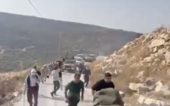 Palestinians flee as Israeli forces, not in picture, follow behind in the village of Deir Abu Mashal, near Ramallah in the central West Bank, on October 10, 2026. (Screen capture: X, used in accordance with Clause 27a of the Copyright Law)