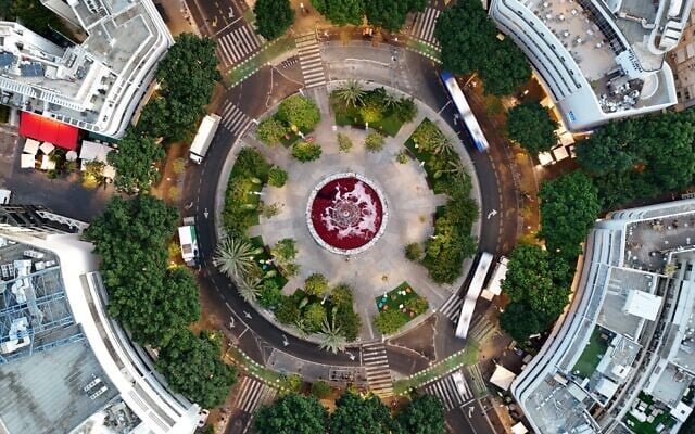 Waters of the iconic Dizengoff Square fountain are dyed red on October 7, 2026 (Pro-democracy protest groups)